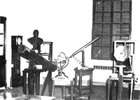 Modena. Sala dell'Osservatorio con i due telescopi riflettori di Amici